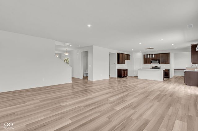 15523 Brees, Westfield, IN 46074
