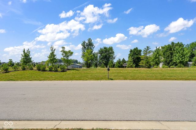 15523 Brees, Westfield, IN 46074