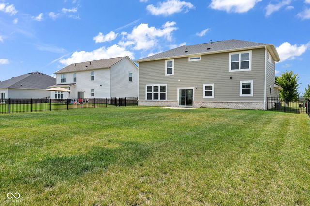 15523 Brees, Westfield, IN 46074