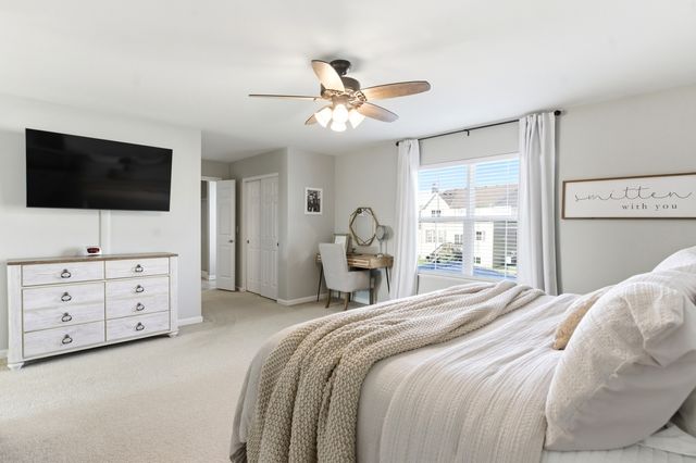 9543 Baumgartner Street, Huntley, IL 60142