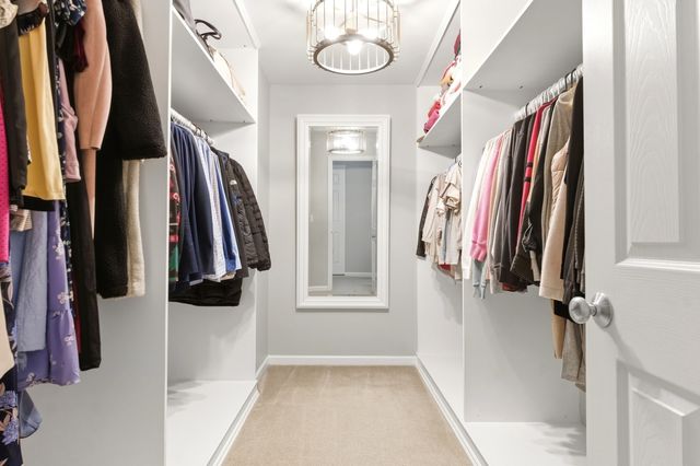 9543 Baumgartner Street, Huntley, IL 60142