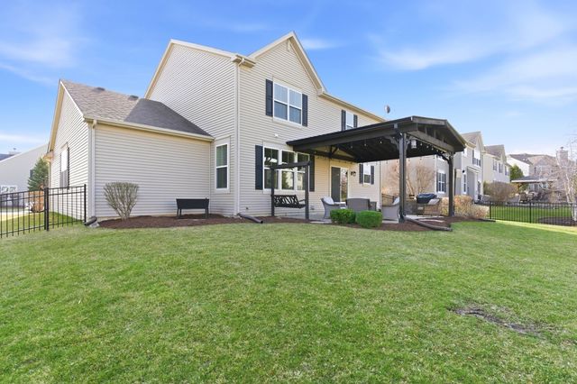 9543 Baumgartner Street, Huntley, IL 60142