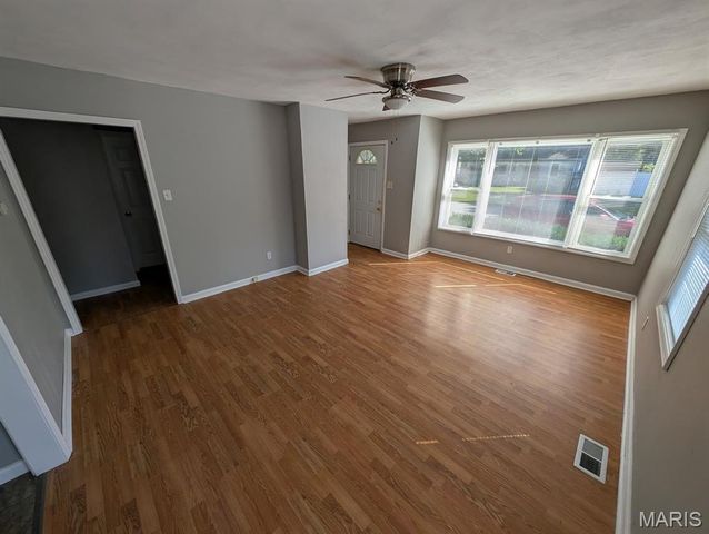 2706 Godfrey Street, Belleville, IL 62226