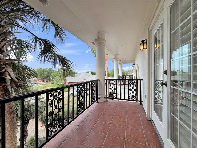 4502 Thoreau Circ, Corpus Christi, TX 78410