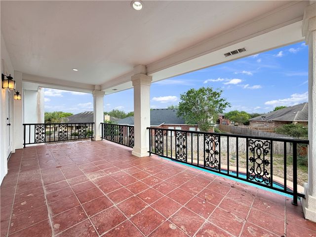 4502 Thoreau Circ, Corpus Christi, TX 78410