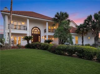 4502 Thoreau Circ, Corpus Christi, TX 78410