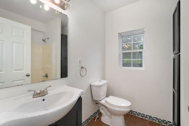 2833 N York Avenue, Brookline, MO 65619