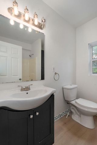 2833 N York Avenue, Brookline, MO 65619
