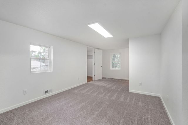 2833 N York Avenue, Brookline, MO 65619
