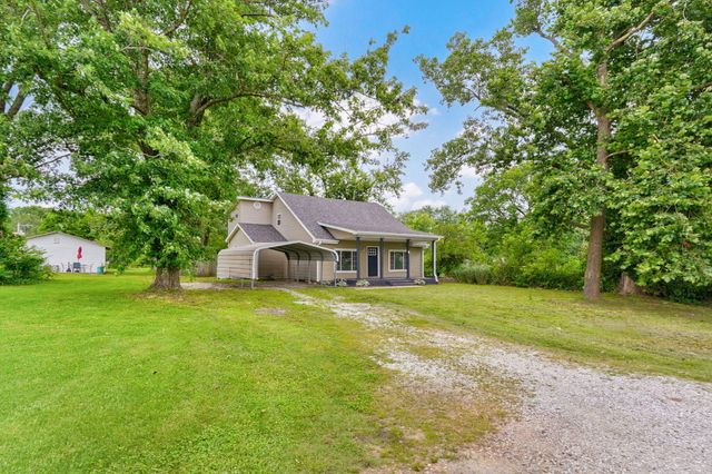 2833 N York Avenue, Brookline, MO 65619