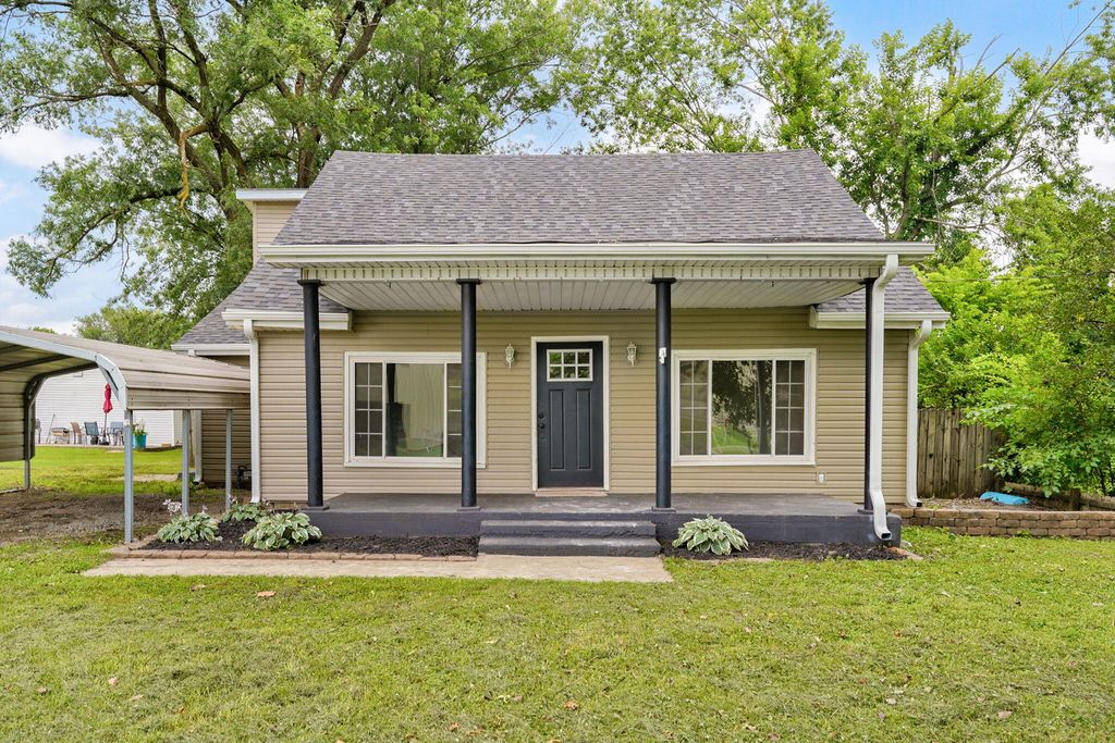 2833 N York Avenue, Brookline, MO 65619