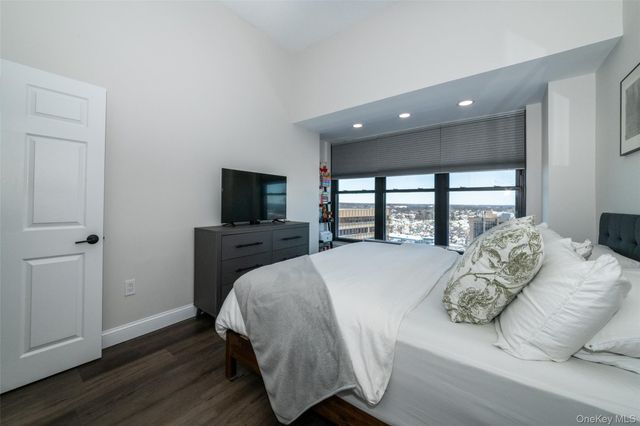 100 New Roc City Place 405, New Rochelle, NY 10801