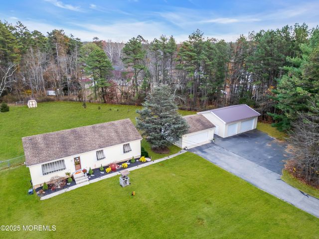 137 Cassville Road, Jackson, NJ 08527