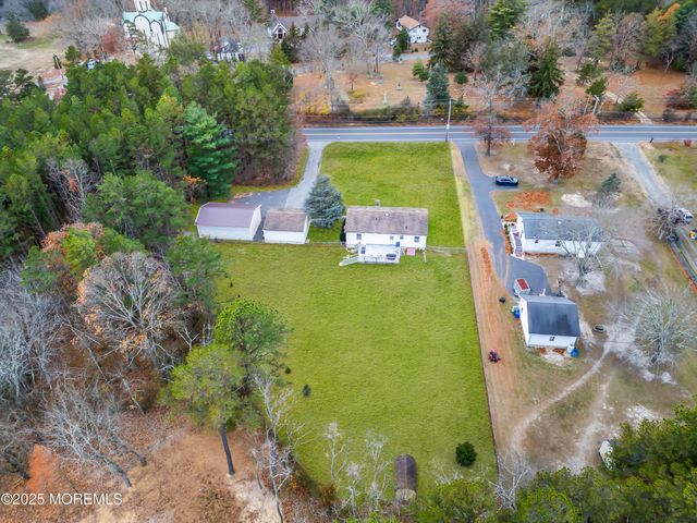 137 Cassville Road, Jackson, NJ 08527