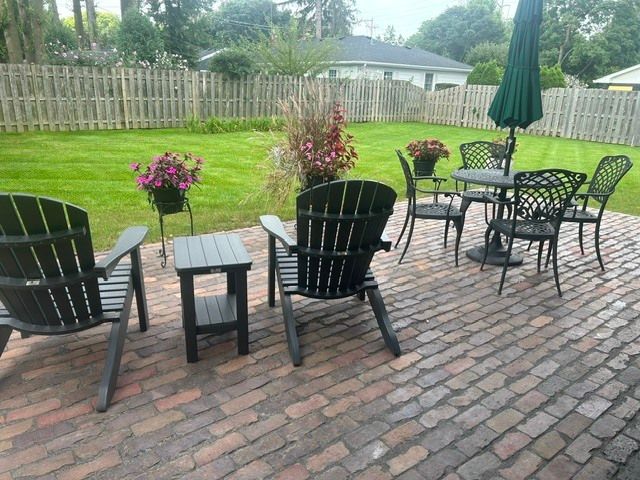 525 W Deerpath Road, Lake Forest, IL 60045