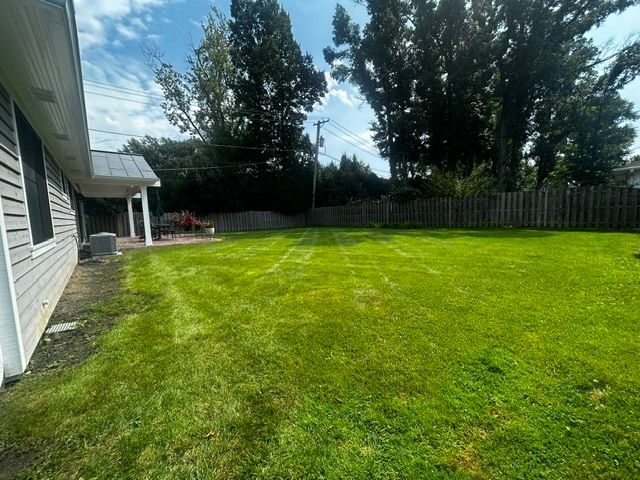 525 W Deerpath Road, Lake Forest, IL 60045