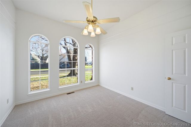 2504 N 12TH Street, Broken Arrow, OK 74012