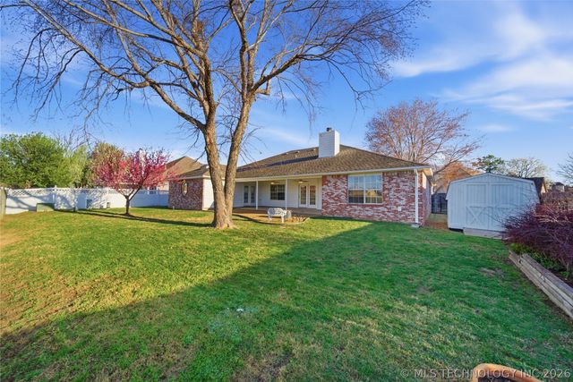 2504 N 12TH Street, Broken Arrow, OK 74012