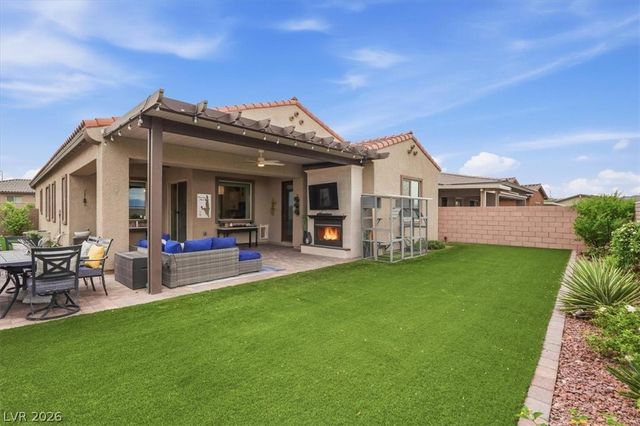 246 Tallis Hills Avenue, Henderson, NV 89011