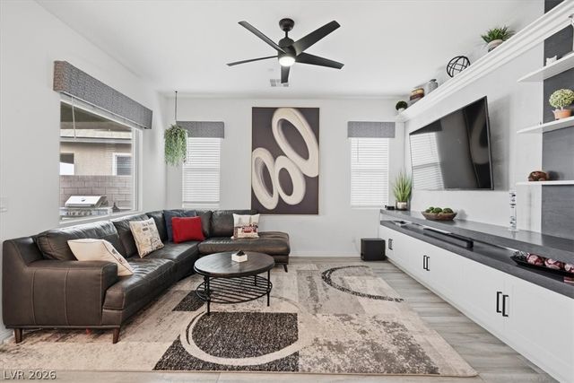 246 Tallis Hills Avenue, Henderson, NV 89011