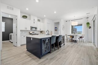 246 Tallis Hills Avenue, Henderson, NV 89011