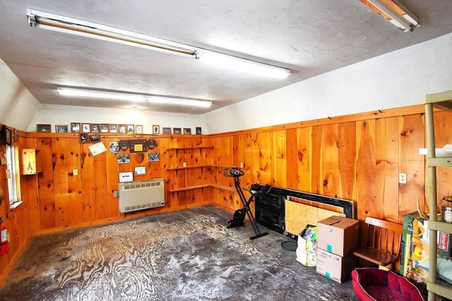 17 Wedgewood Ln, Millbury, MA 01527