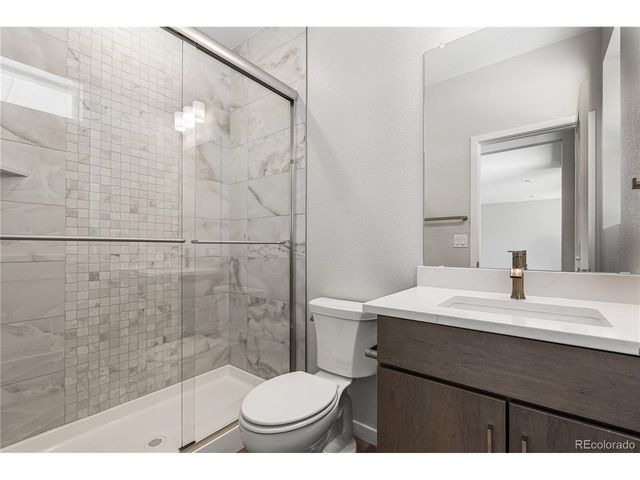 11567 Amplify Cir, Lone Tree, CO 80134