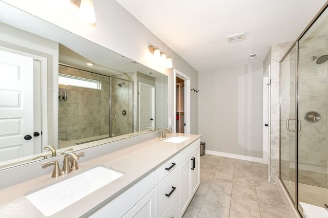 6684 Collisi Place, Brownsburg, IN 46112