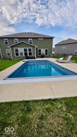 6684 Collisi Place, Brownsburg, IN 46112