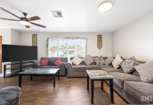 408 Sierra Street, Taft, CA 93268