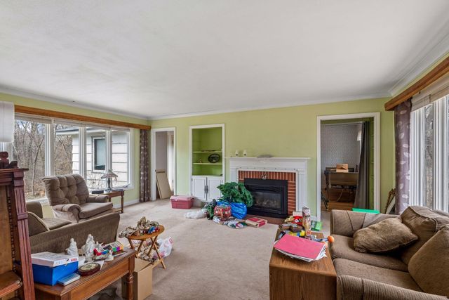 18830 Eastwood Drive, Deephaven, MN 55331