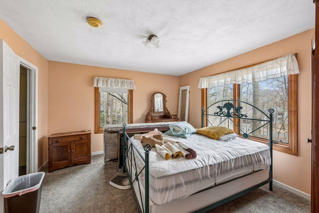 18830 Eastwood Drive, Deephaven, MN 55331