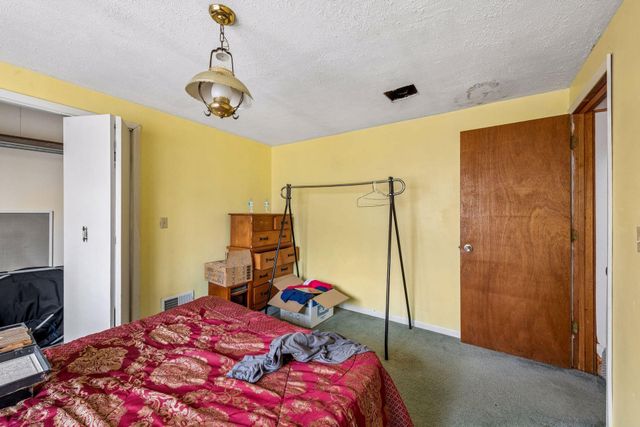 18830 Eastwood Drive, Deephaven, MN 55331