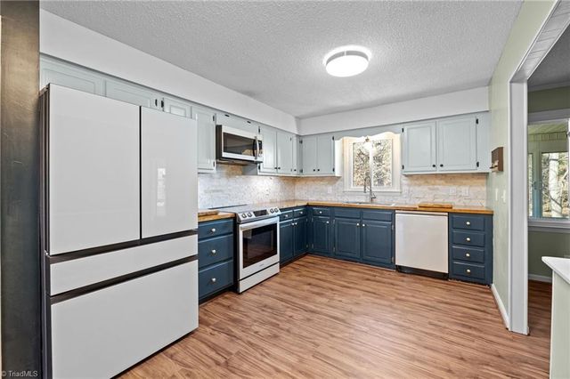 402 Eva Lane, Greensboro, NC 27455