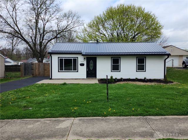 1408 W 2nd Street, Xenia, OH 45385