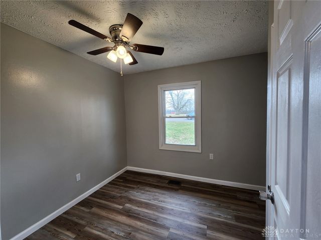 1408 W 2nd Street, Xenia, OH 45385