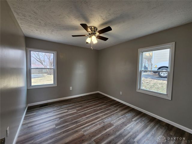 1408 W 2nd Street, Xenia, OH 45385