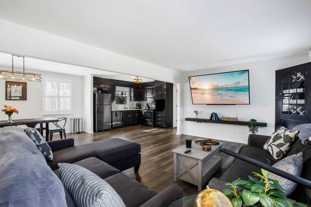 4298 Allison Ln, Springfield, TN 37172