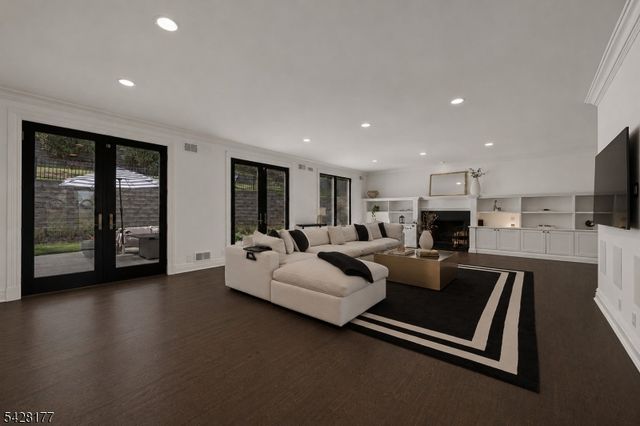 228 Highland Ave, Montclair Twp., NJ 07043
