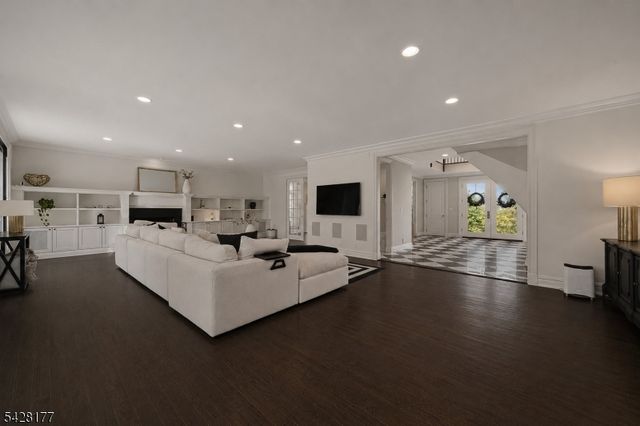 228 Highland Ave, Montclair Twp., NJ 07043
