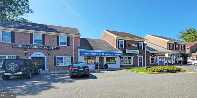 8517 ELECTRIC AVE, Vienna, VA 22182