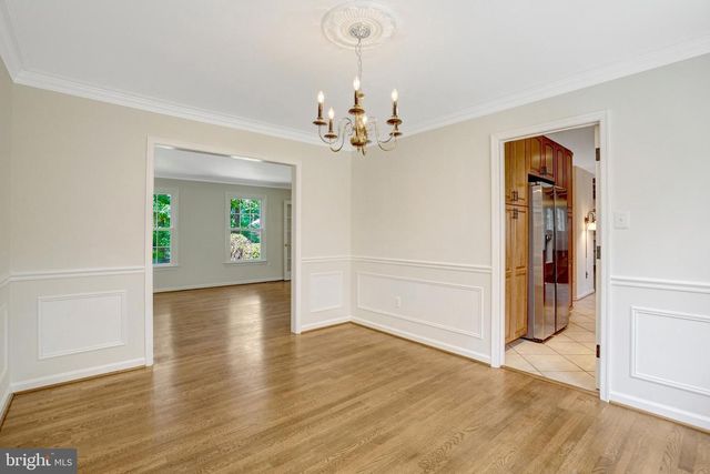 8517 ELECTRIC AVE, Vienna, VA 22182