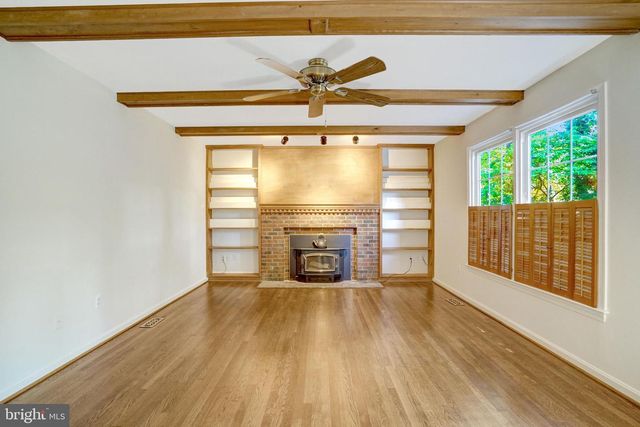 8517 ELECTRIC AVE, Vienna, VA 22182