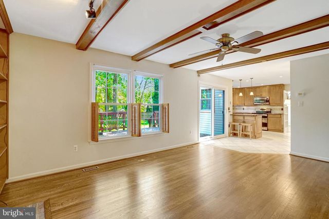 8517 ELECTRIC AVE, Vienna, VA 22182