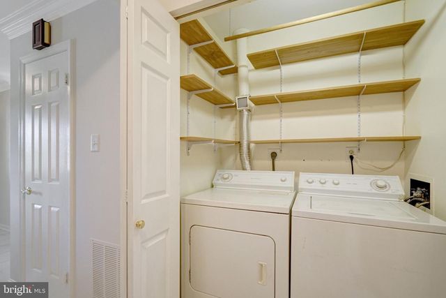 8517 ELECTRIC AVE, Vienna, VA 22182