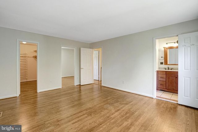 8517 ELECTRIC AVE, Vienna, VA 22182