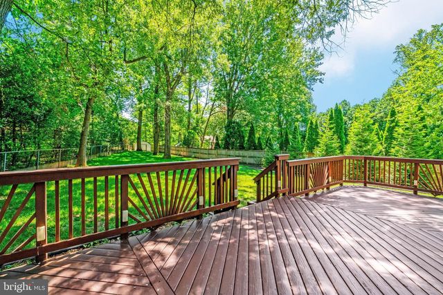 8517 ELECTRIC AVE, Vienna, VA 22182