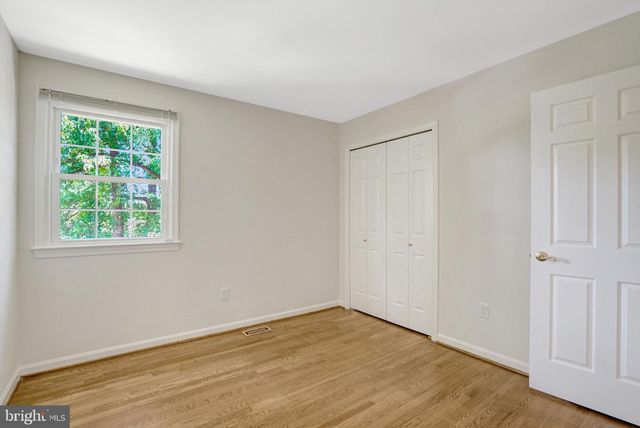 8517 ELECTRIC AVE, Vienna, VA 22182