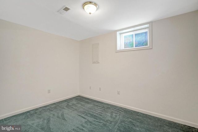 8517 ELECTRIC AVE, Vienna, VA 22182