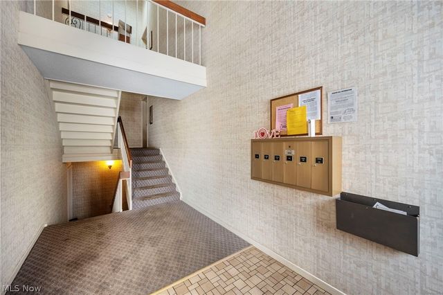 1105 Canyon View Road 604, Northfield, OH 44067